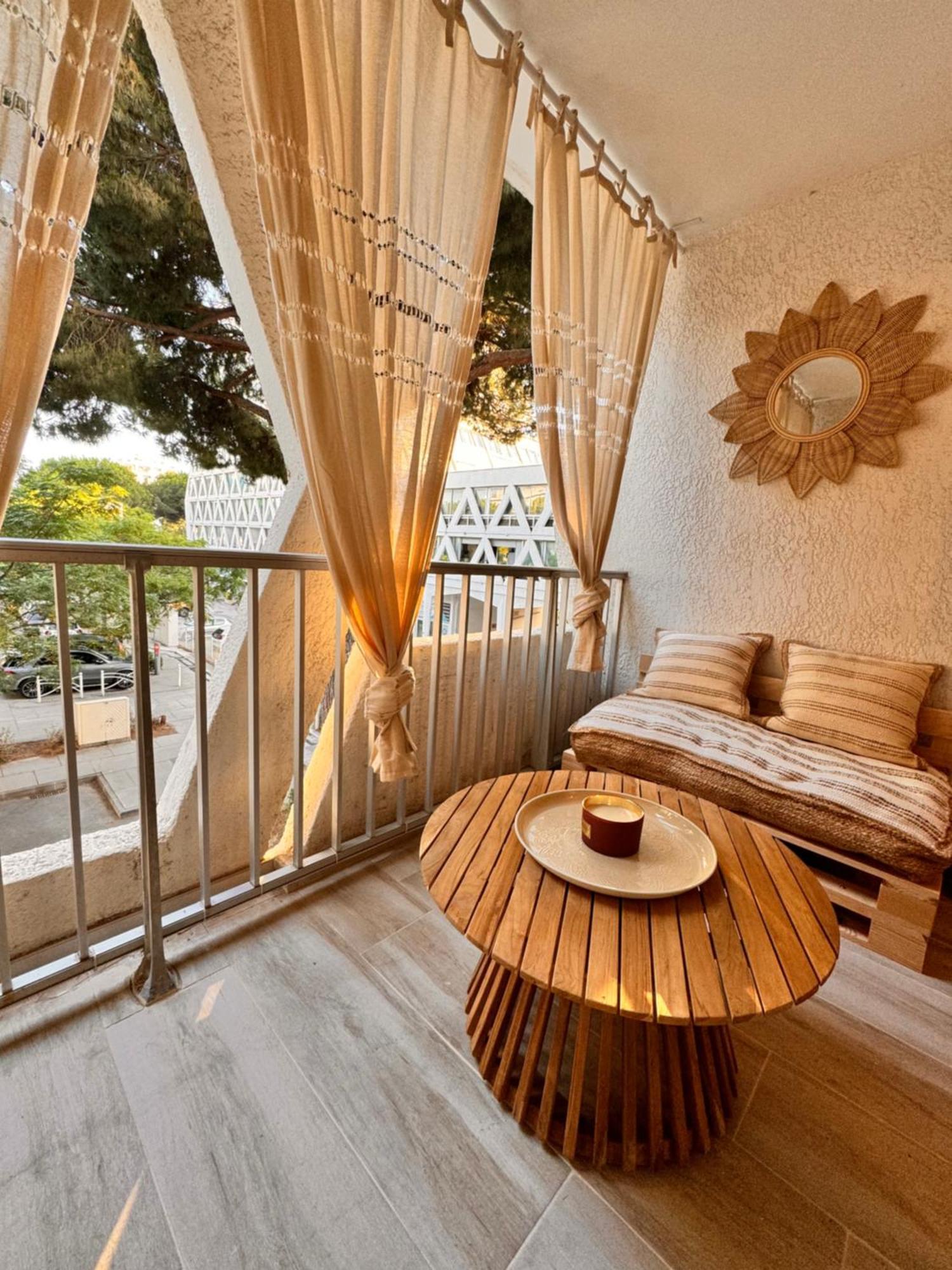Les Appartements De Lina -Studio Maya 5 - Self Check-In - لا غراند موت المظهر الخارجي الصورة